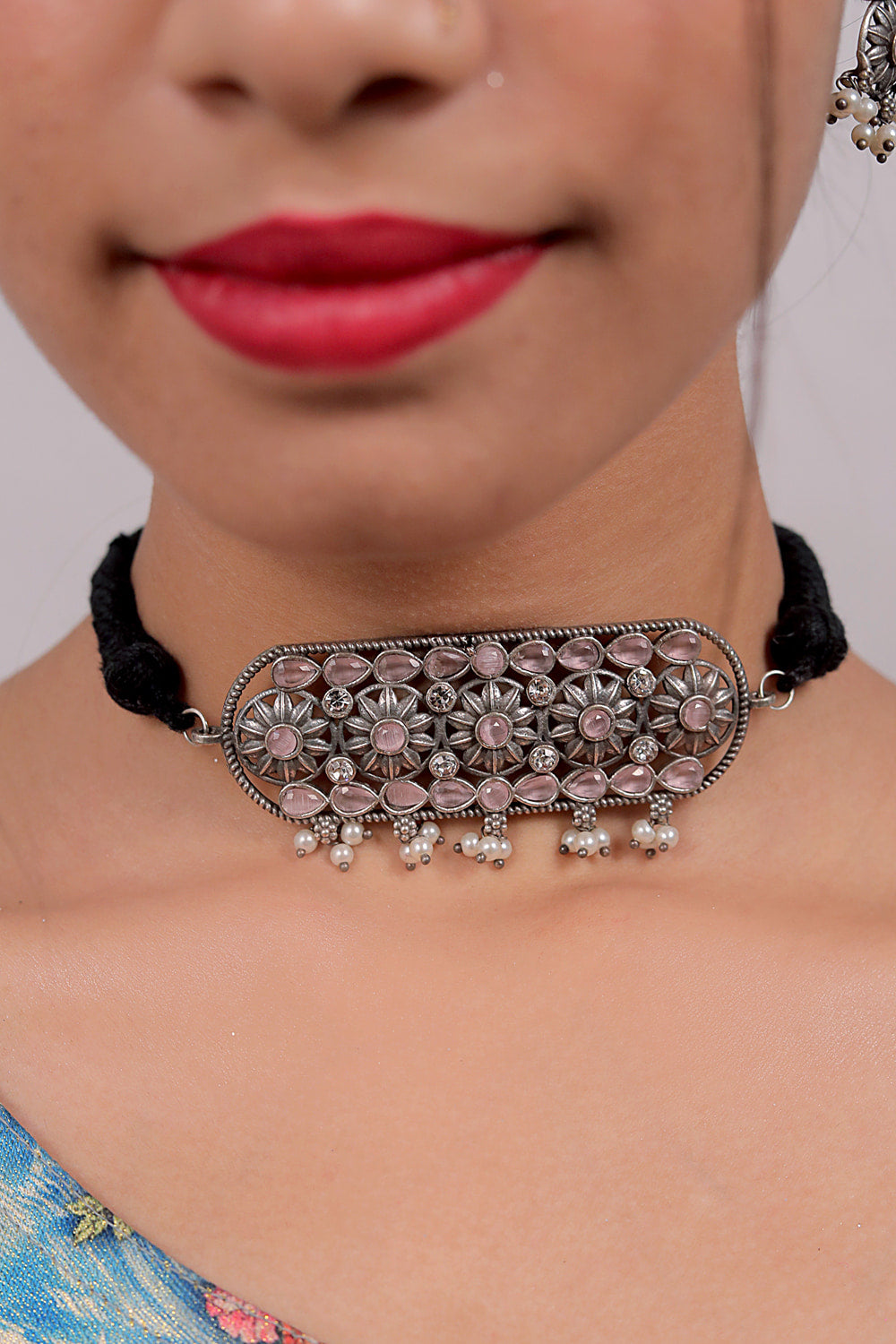 choker set