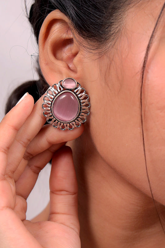 Tribal stud earrings trse230318