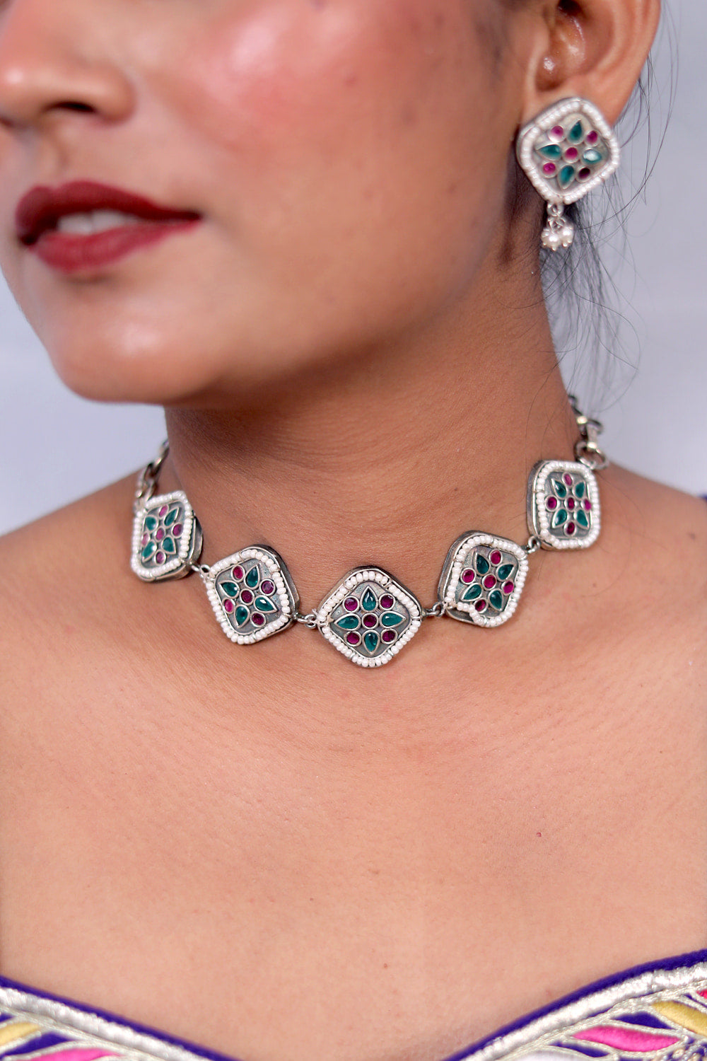 multicoloured jewelry