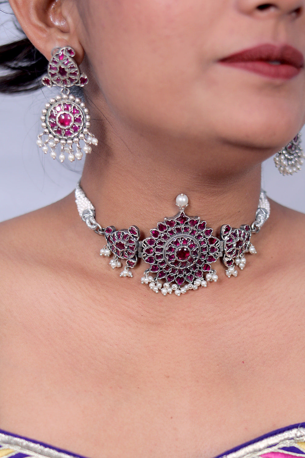 ruby choker set