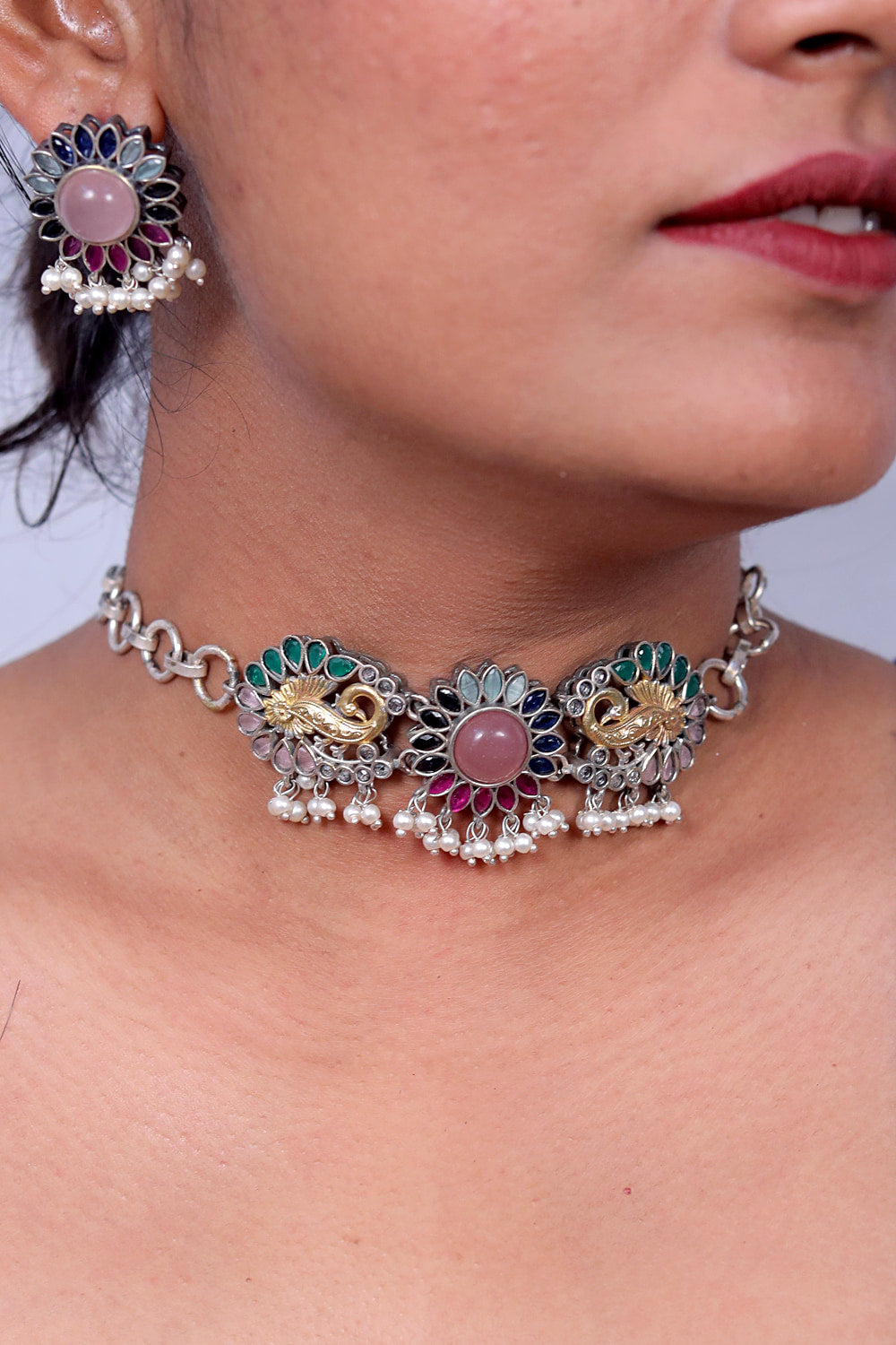 navrtana necklace set