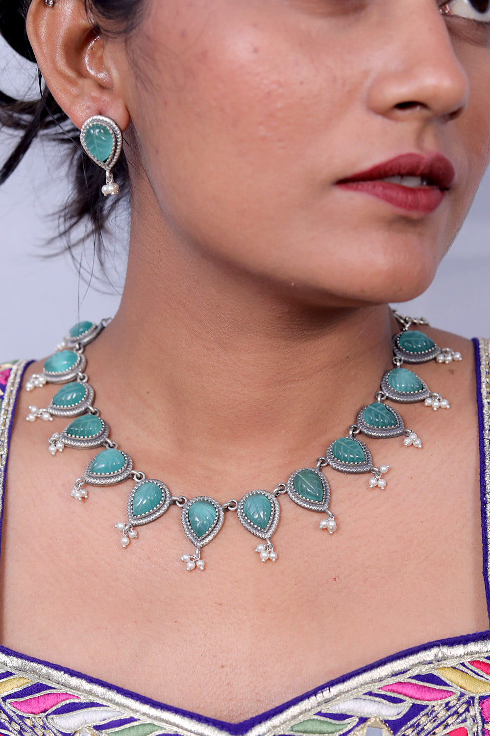 mint necklace set