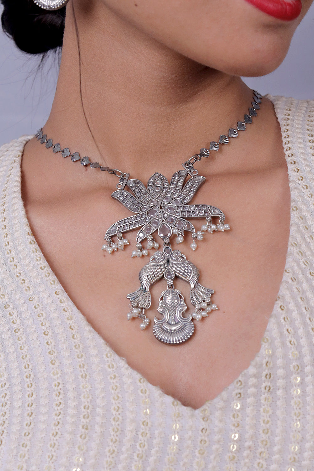 long necklace