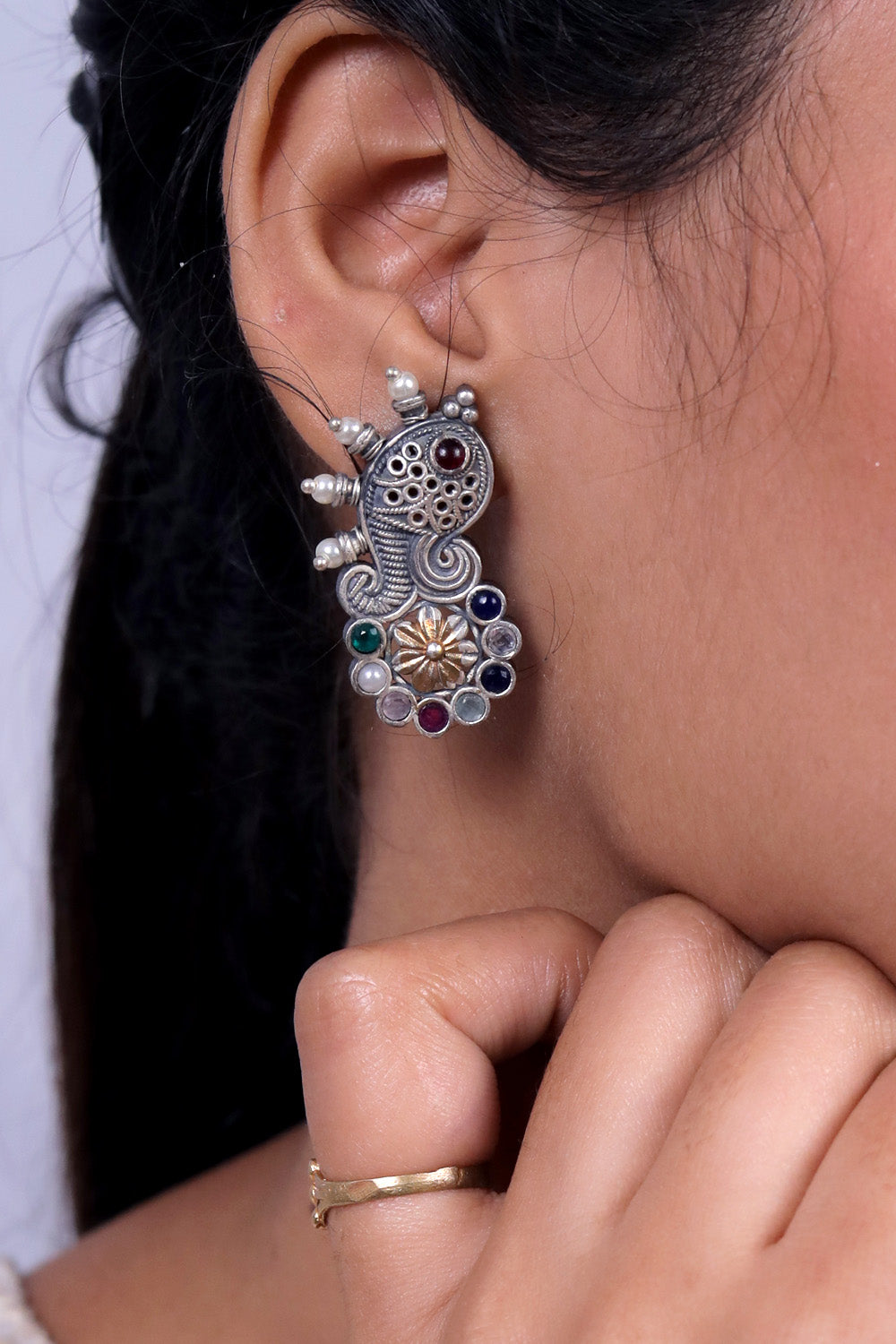 Tribal stud earrings trse230598 - Main Image