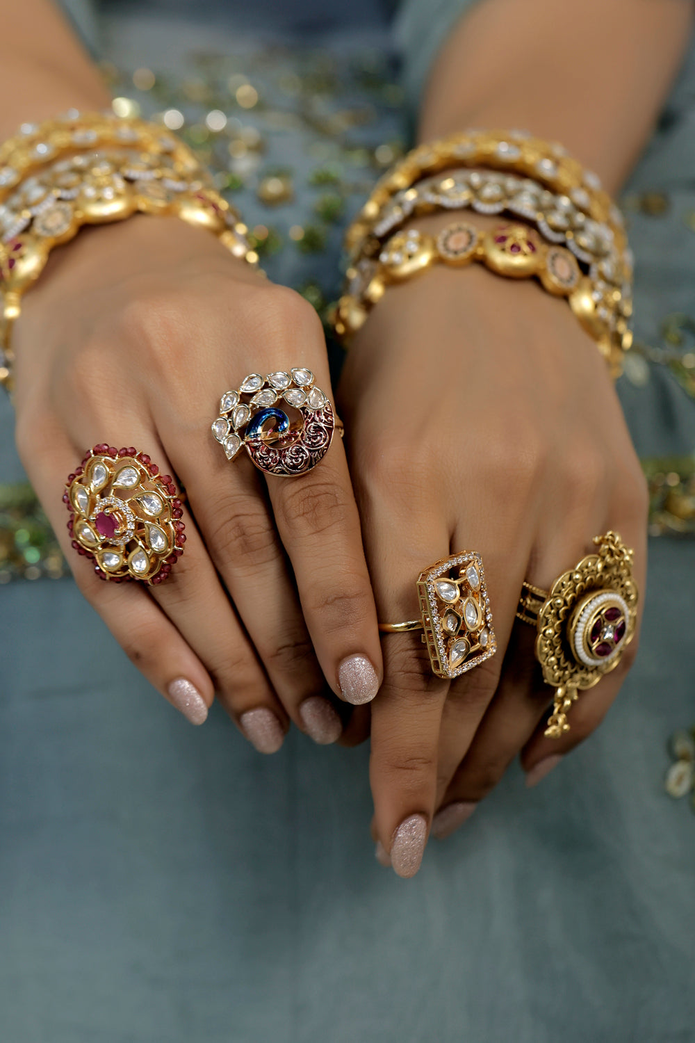 tyaani kundan inspired finger ring
