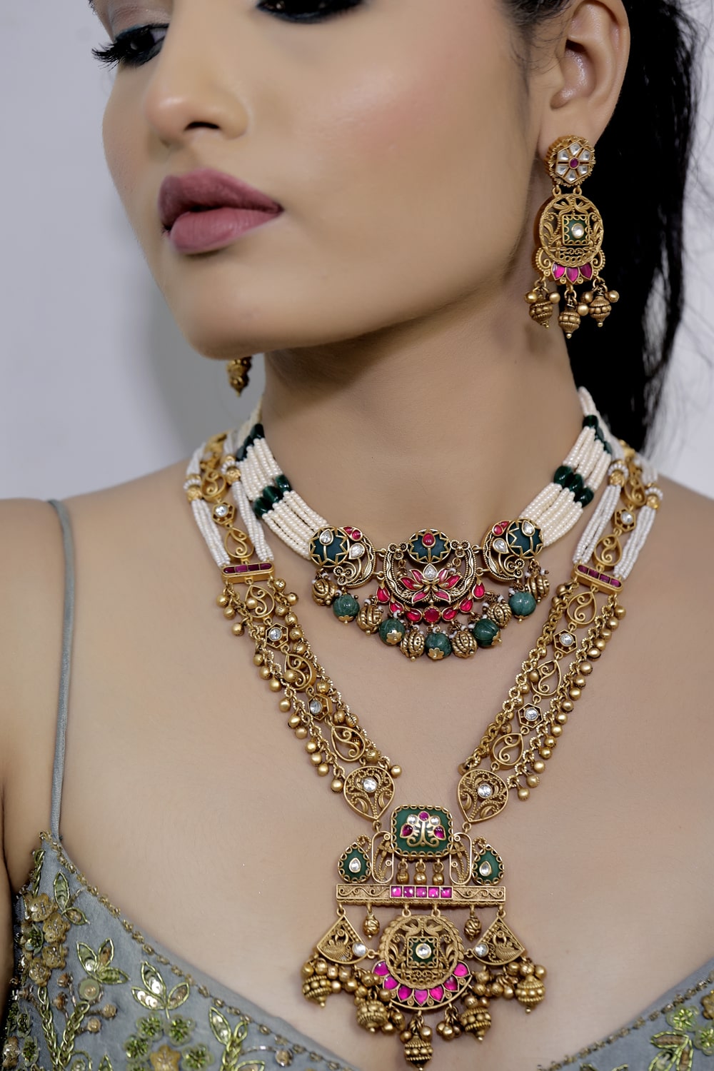long heritage necklace set