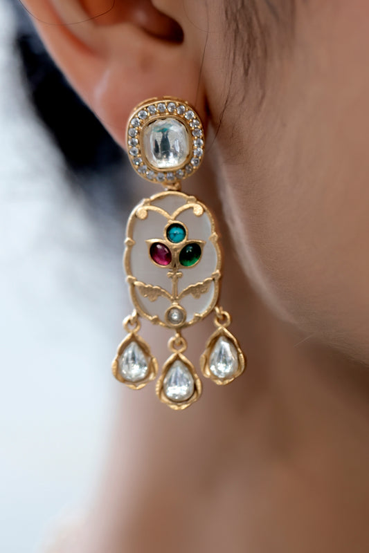 white stone inlay work necklace earrings with zircoia and moissanite