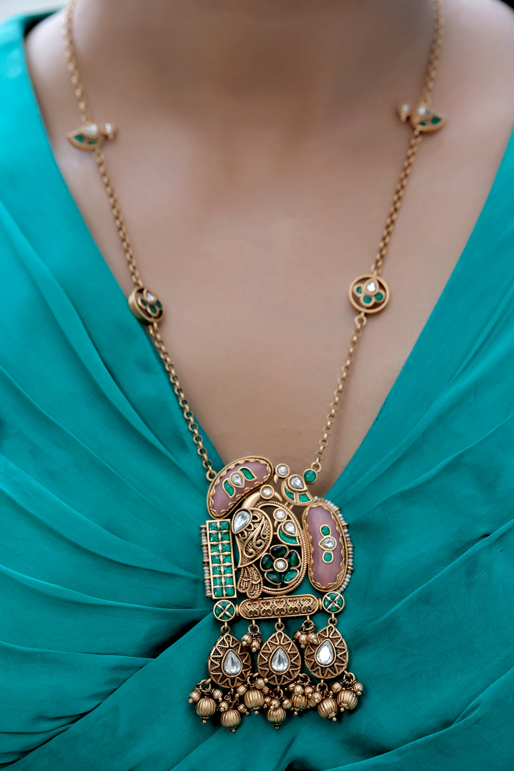antique finish matte gold heritage holdali stone long necklace earrings set