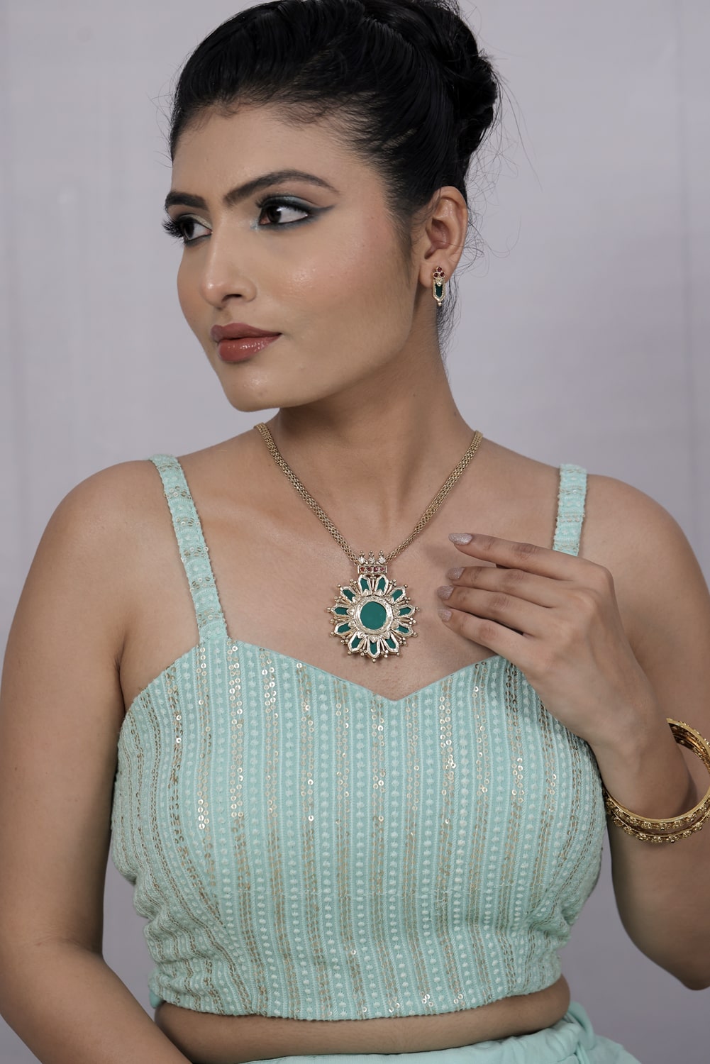 green ruby gold necklace set