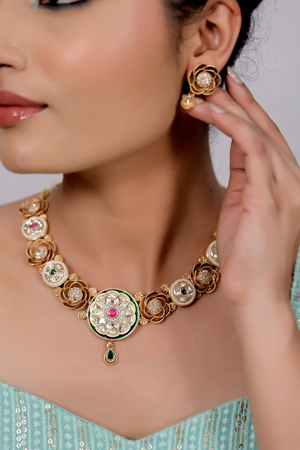 antique finish floral necklace set