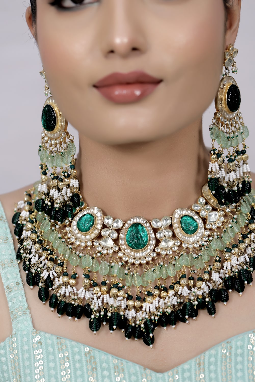 carved stone kundan necklace