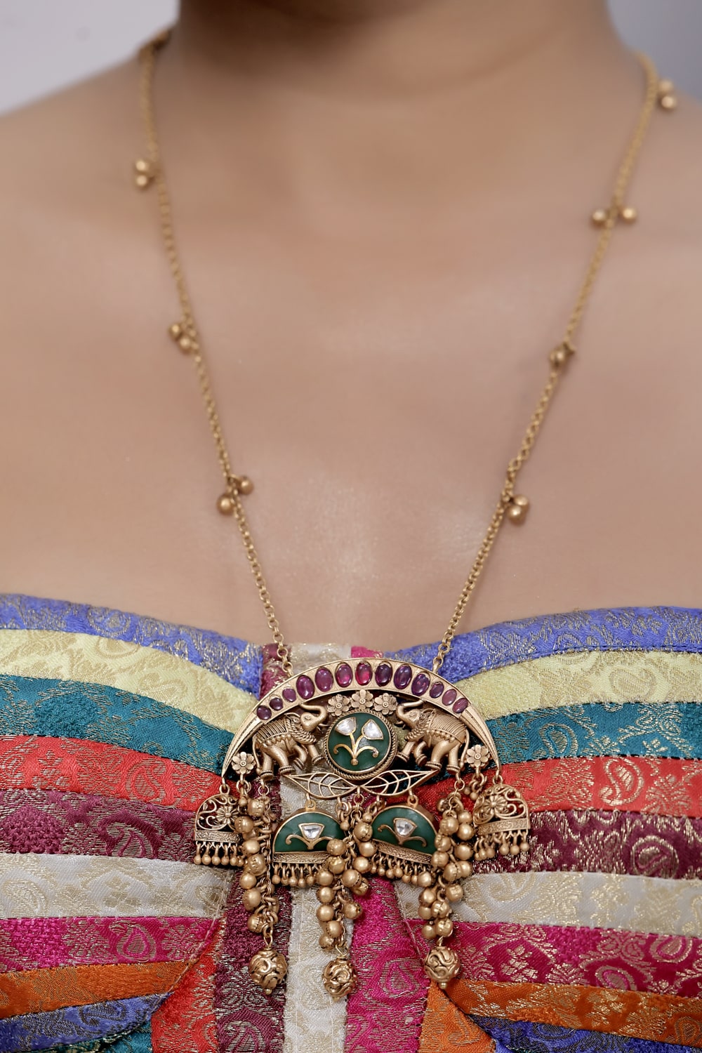 Jadau heritage inlay kundan long set klnes240485