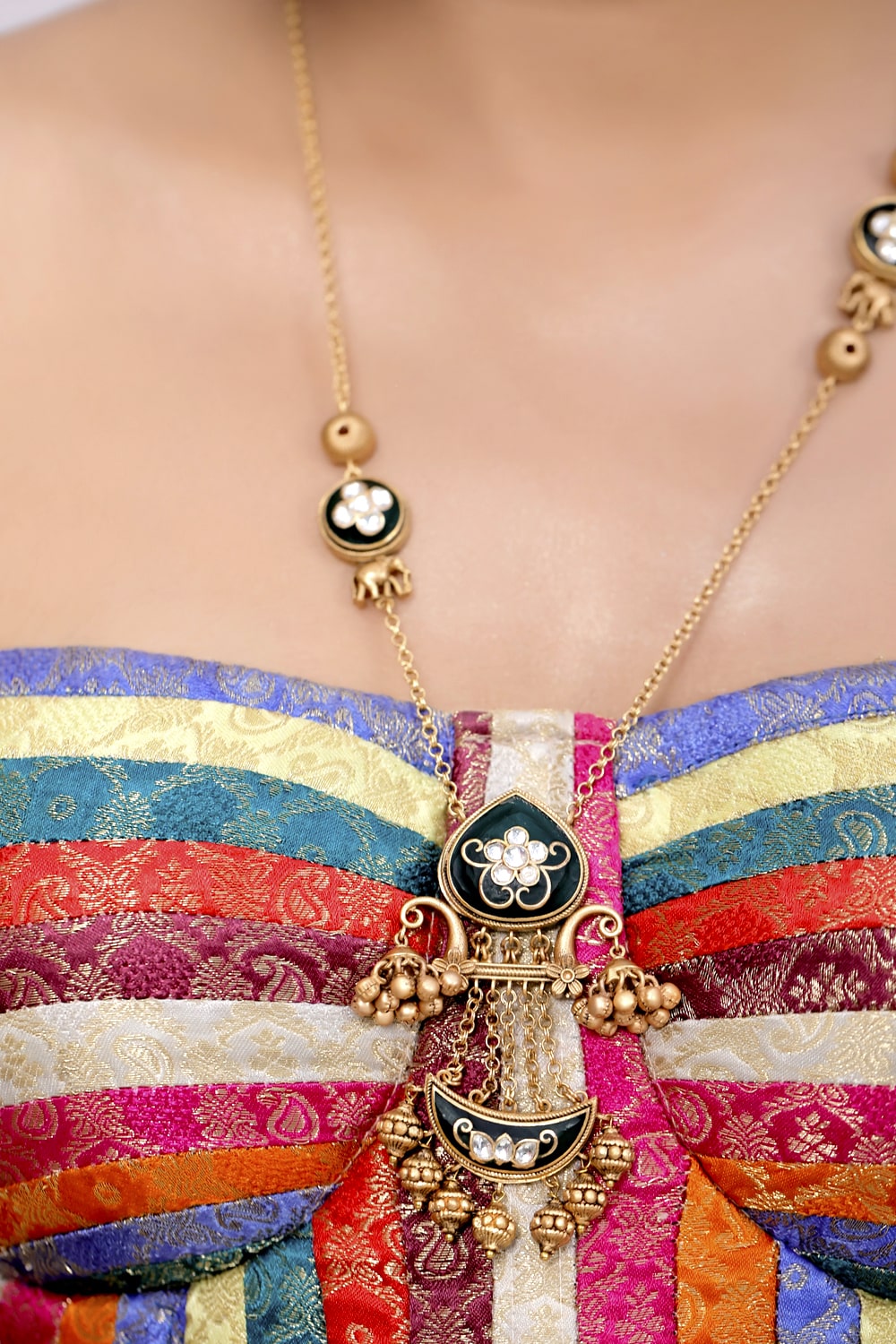 Jadau heritage inlay kundan long set klnes240483