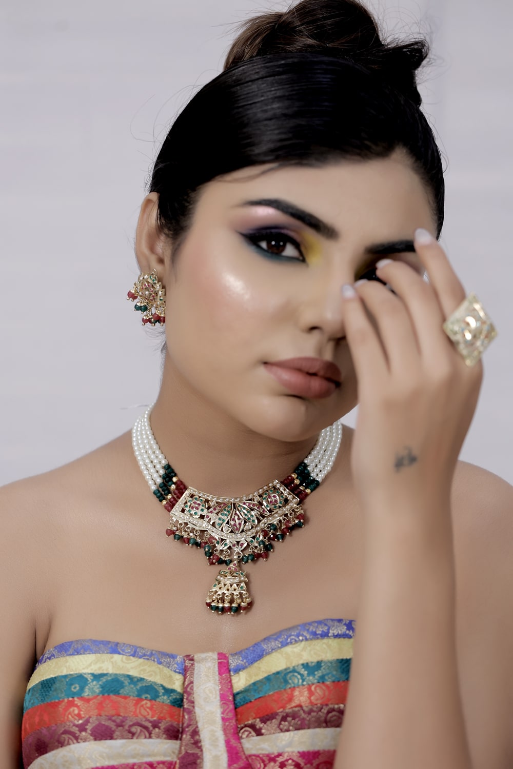 jadau kundan necklace earrings