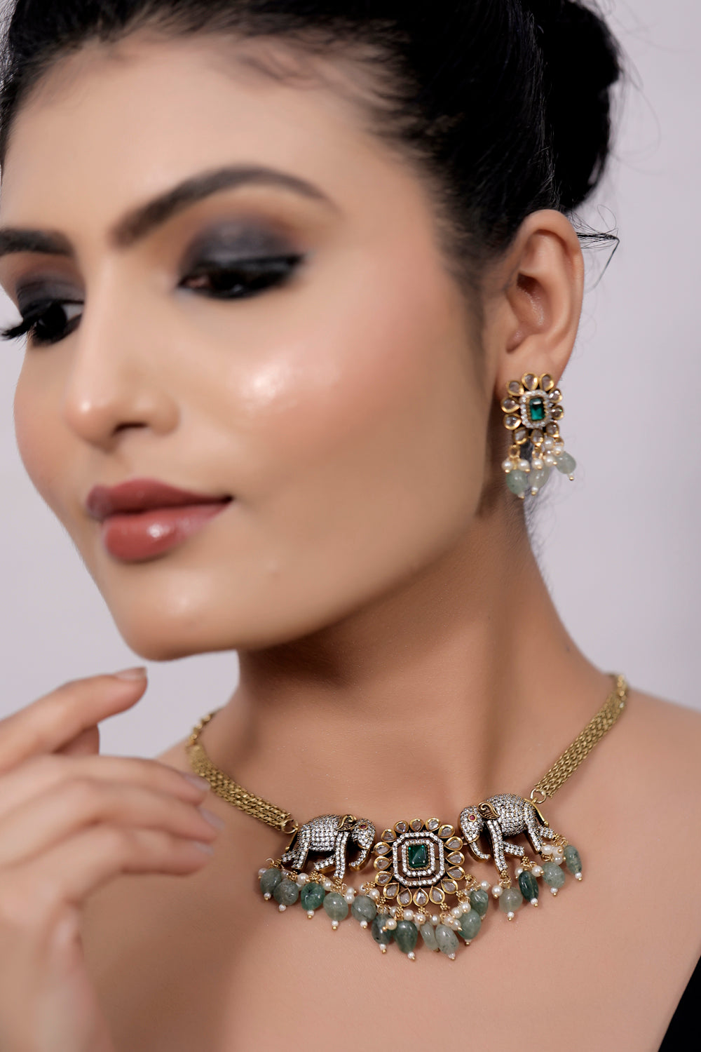 elephant cz choker set