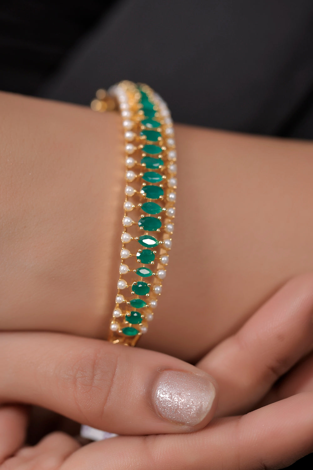 emerald pearl bracelet