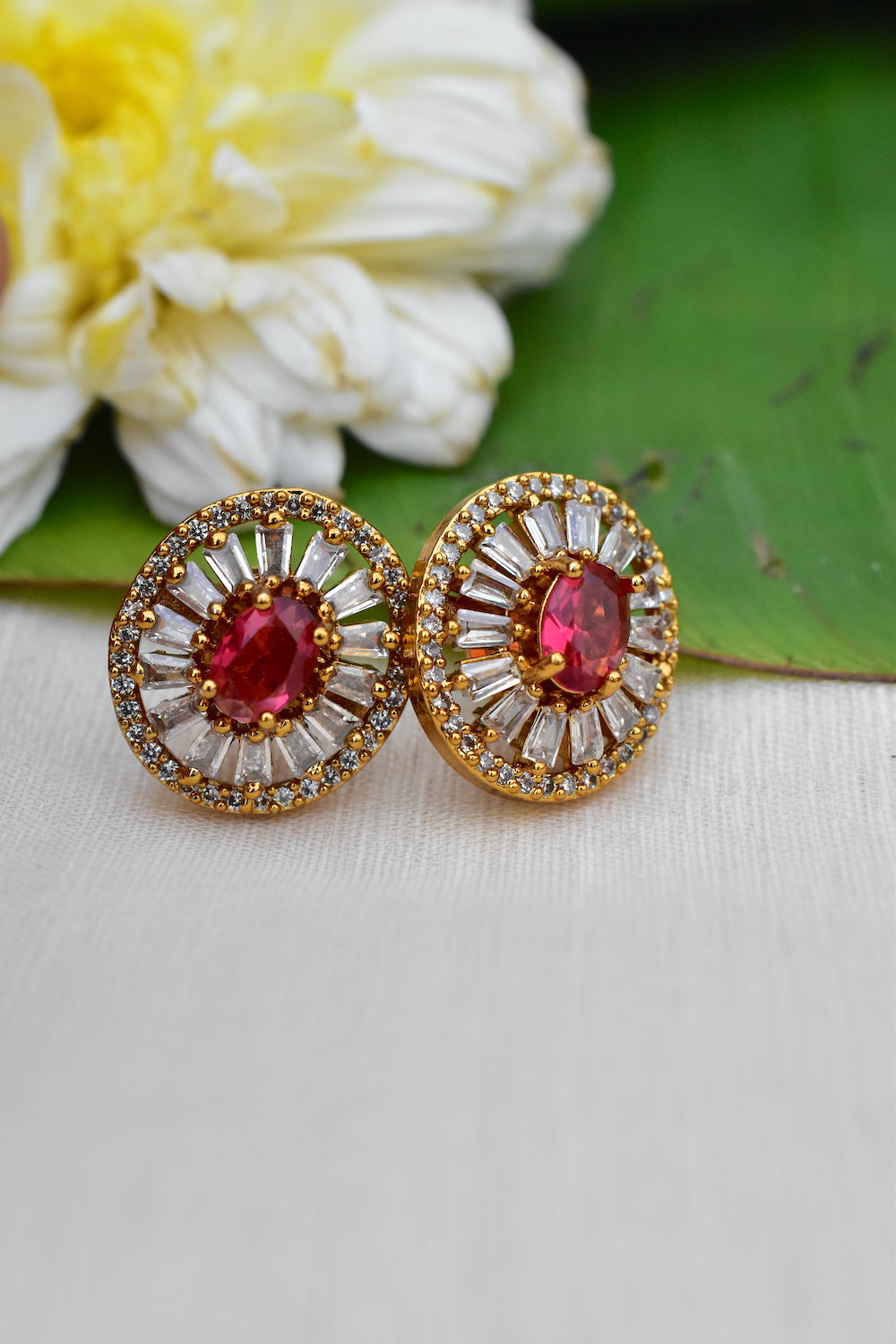 Ad zircon antique gold polish oval stud earrings adgpse250291