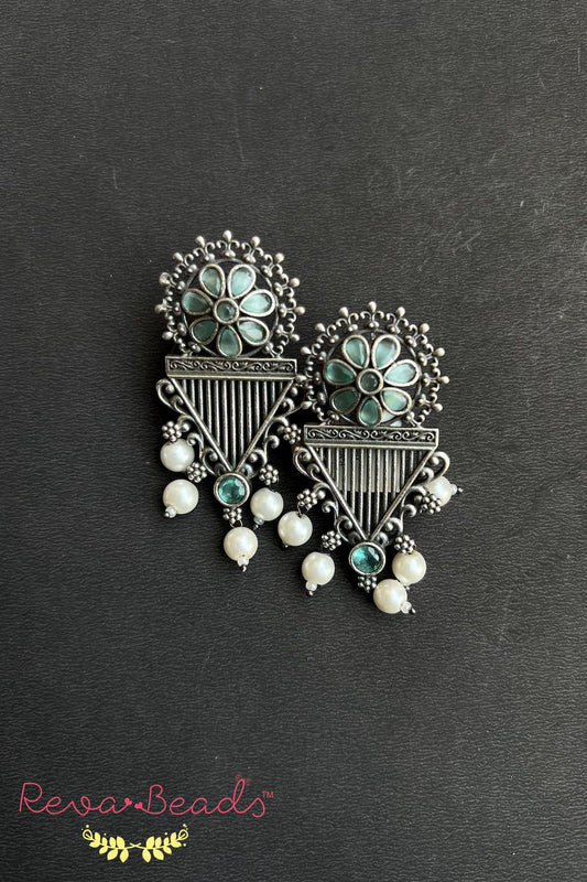 oxidised studs