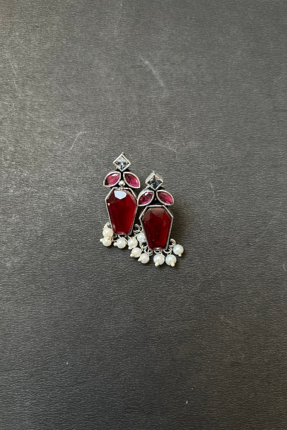 artificial jewellery