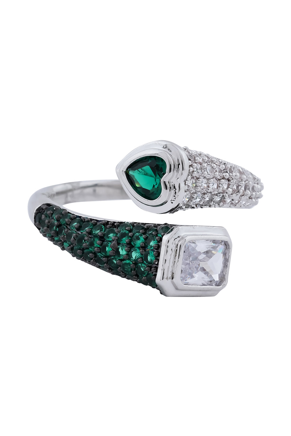 emerald finger ring