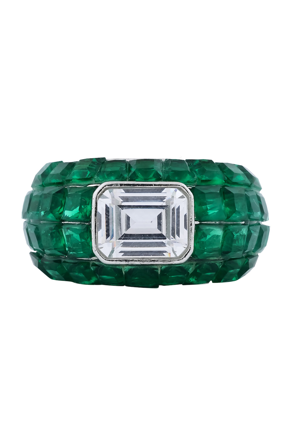 invisible setting emerald colour stone finger band