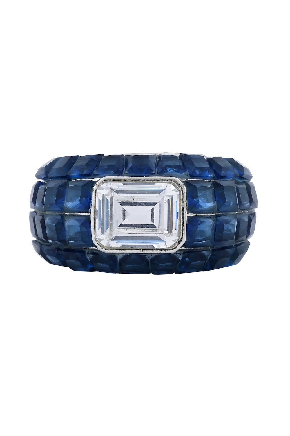 blue sapphire finger ring