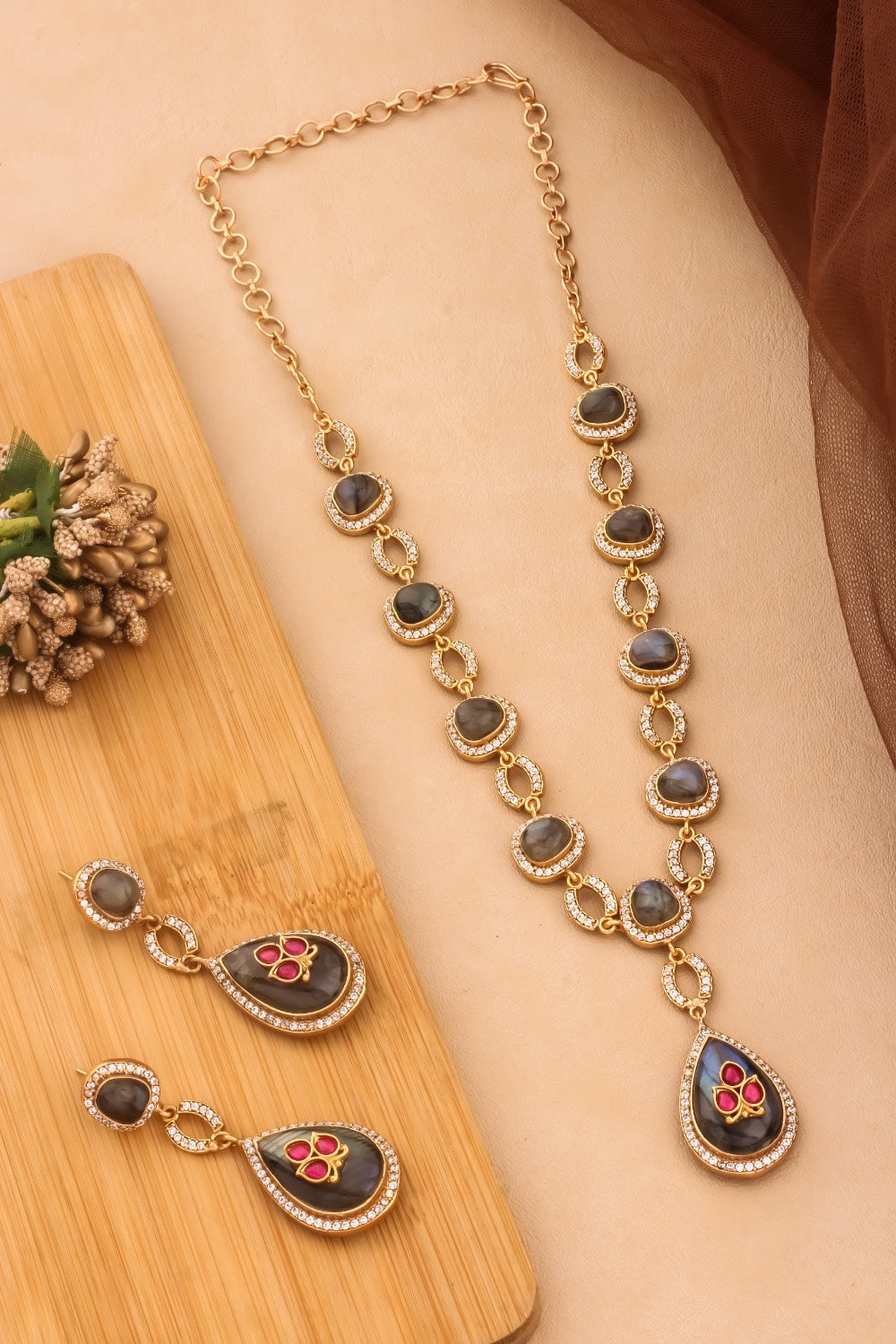 jadau kundan necklace set