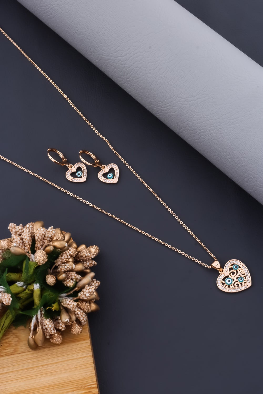 rose gold heart evil eye pendant set