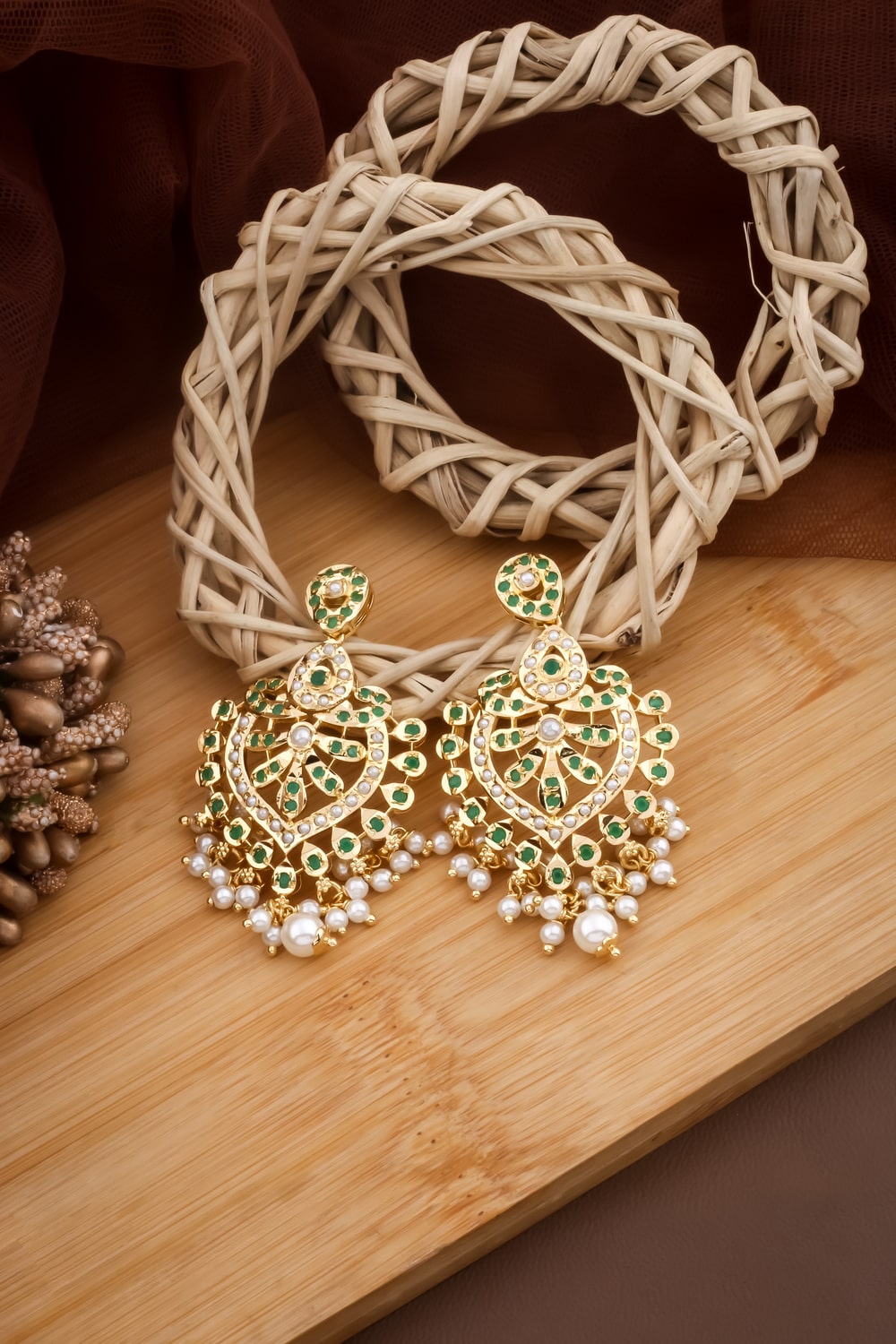 jadau hyderabadi chandbali earrings hjdre250025