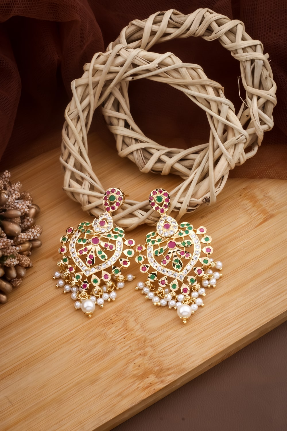 jadau hyderabadi chandbali earrings hjdre250025