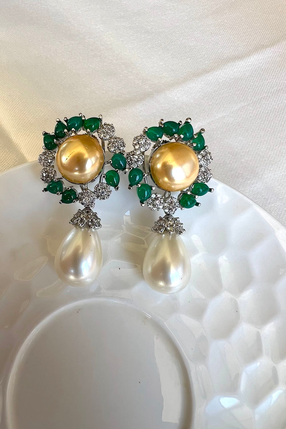 emerald pearl earrings