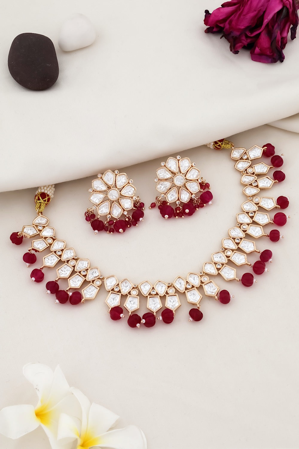 tyaani inspired necklace set