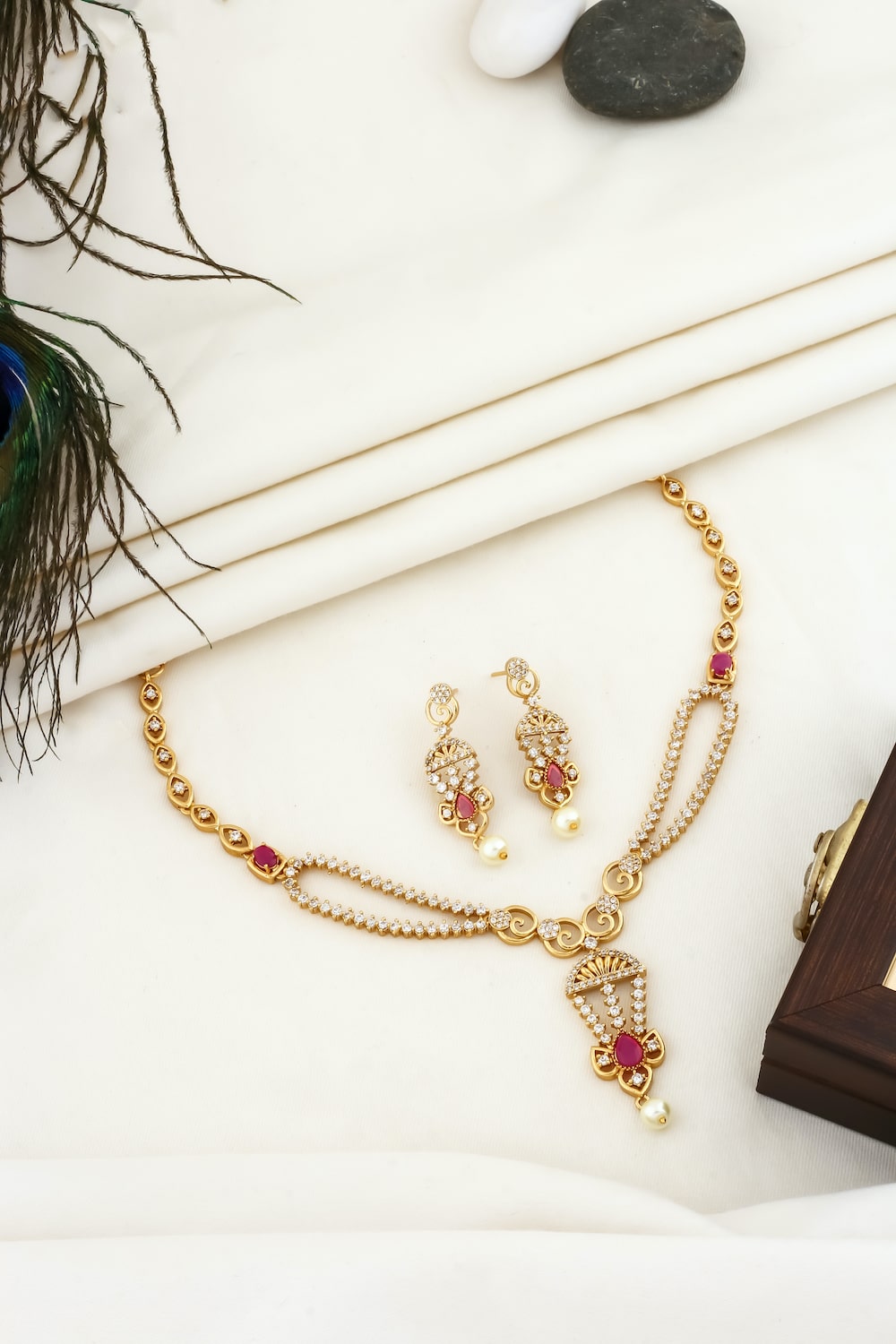 gold temple necklace set