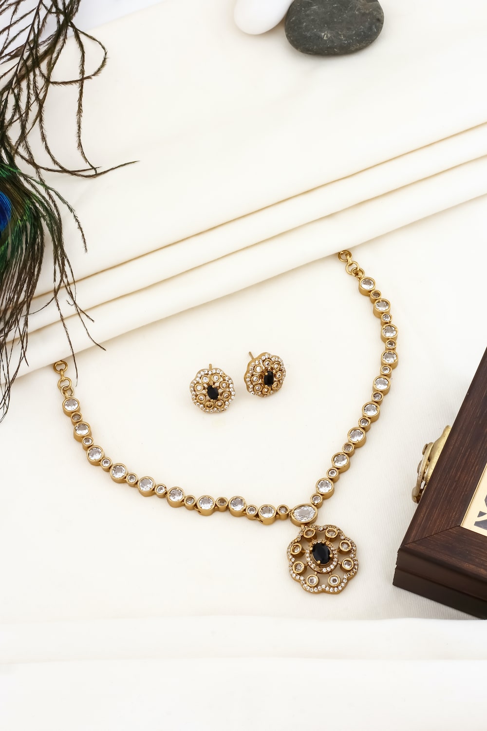 necklace earrings set