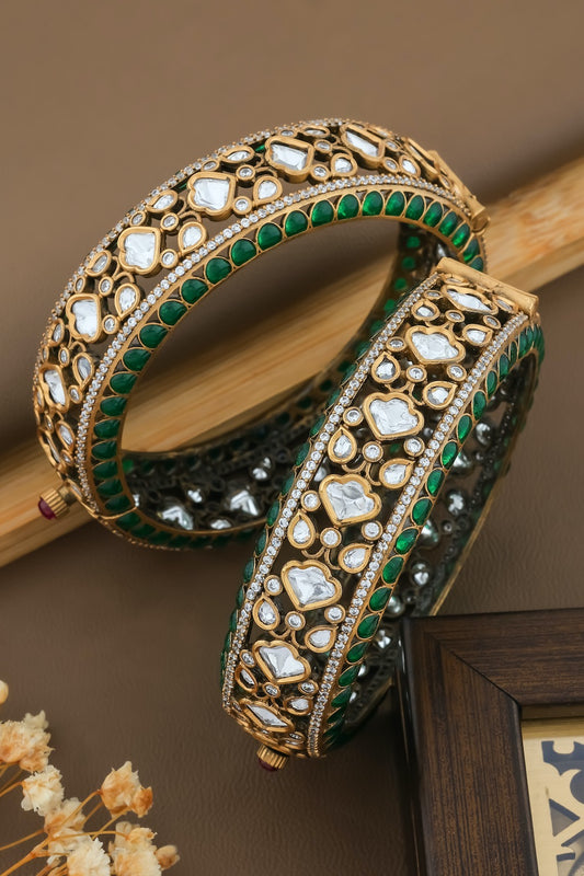 heavy kundan bangles