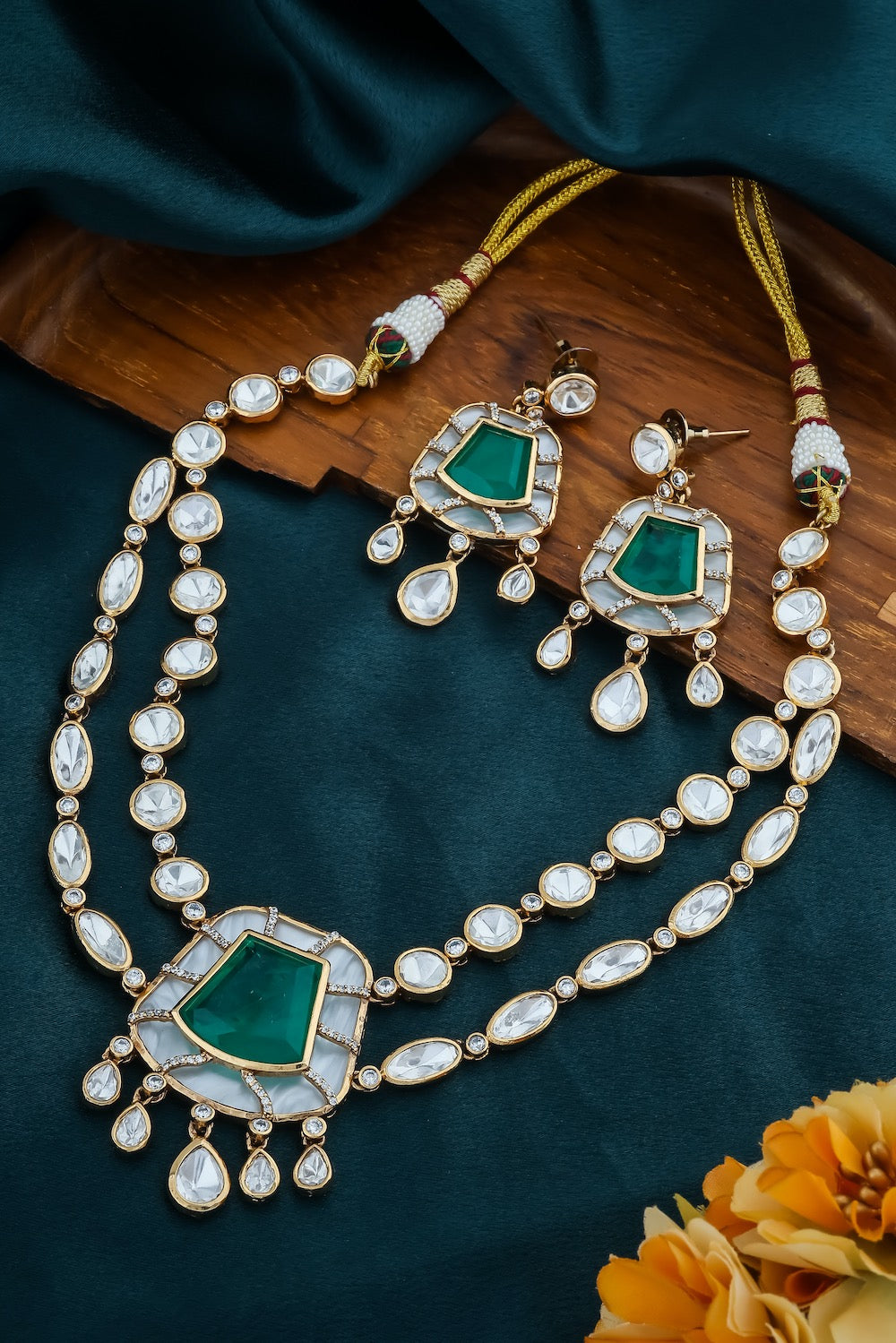 tyani kundan jewellery
