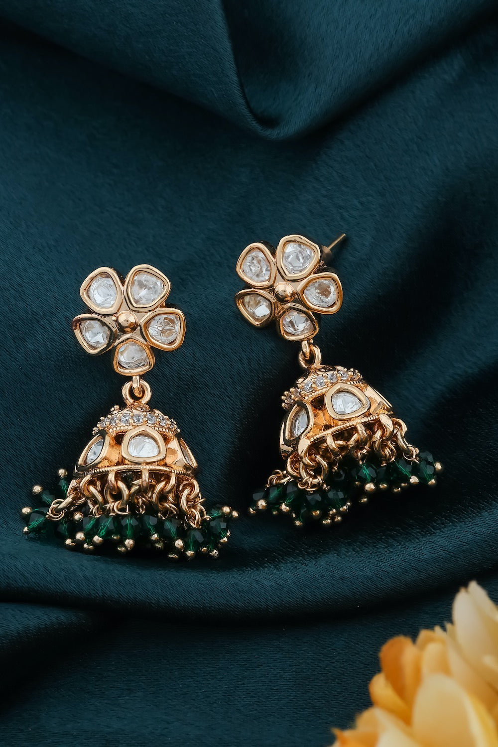 small kundan jhumka