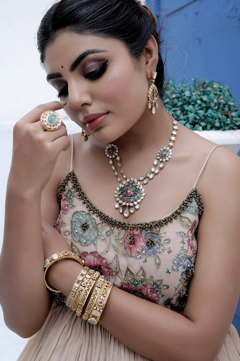 MINT HOLDALI NECKLACE WITH MOISSANITE DOUBLE LAYER AND DROP EARRINGS