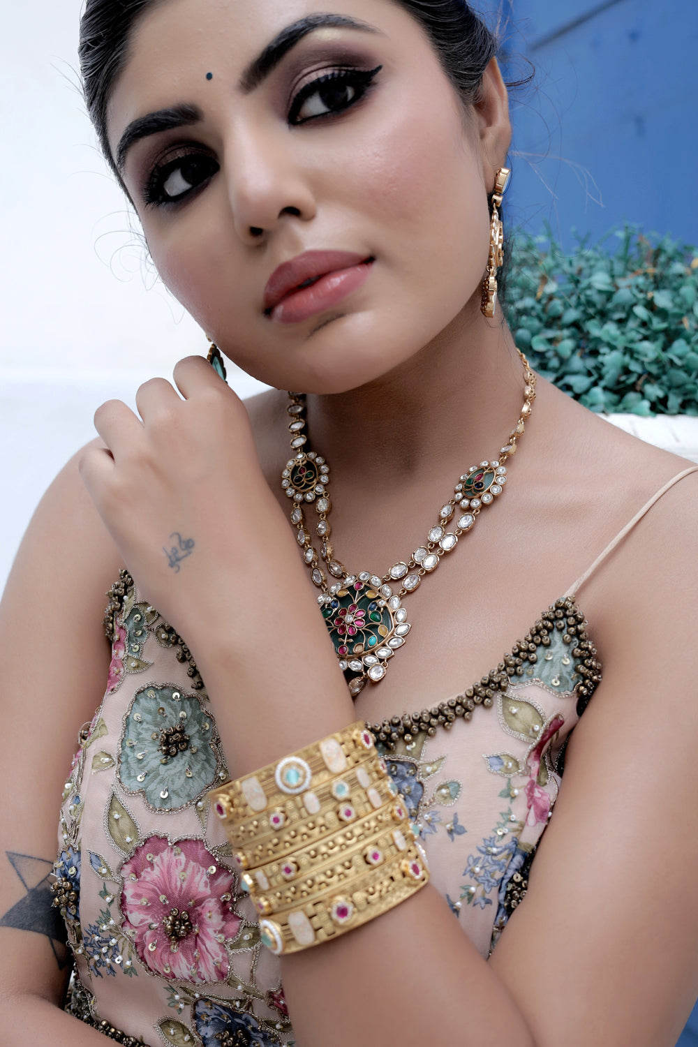 MINT HOLDALI NECKLACE WITH MOISSANITE DOUBLE LAYER AND DROP EARRINGS