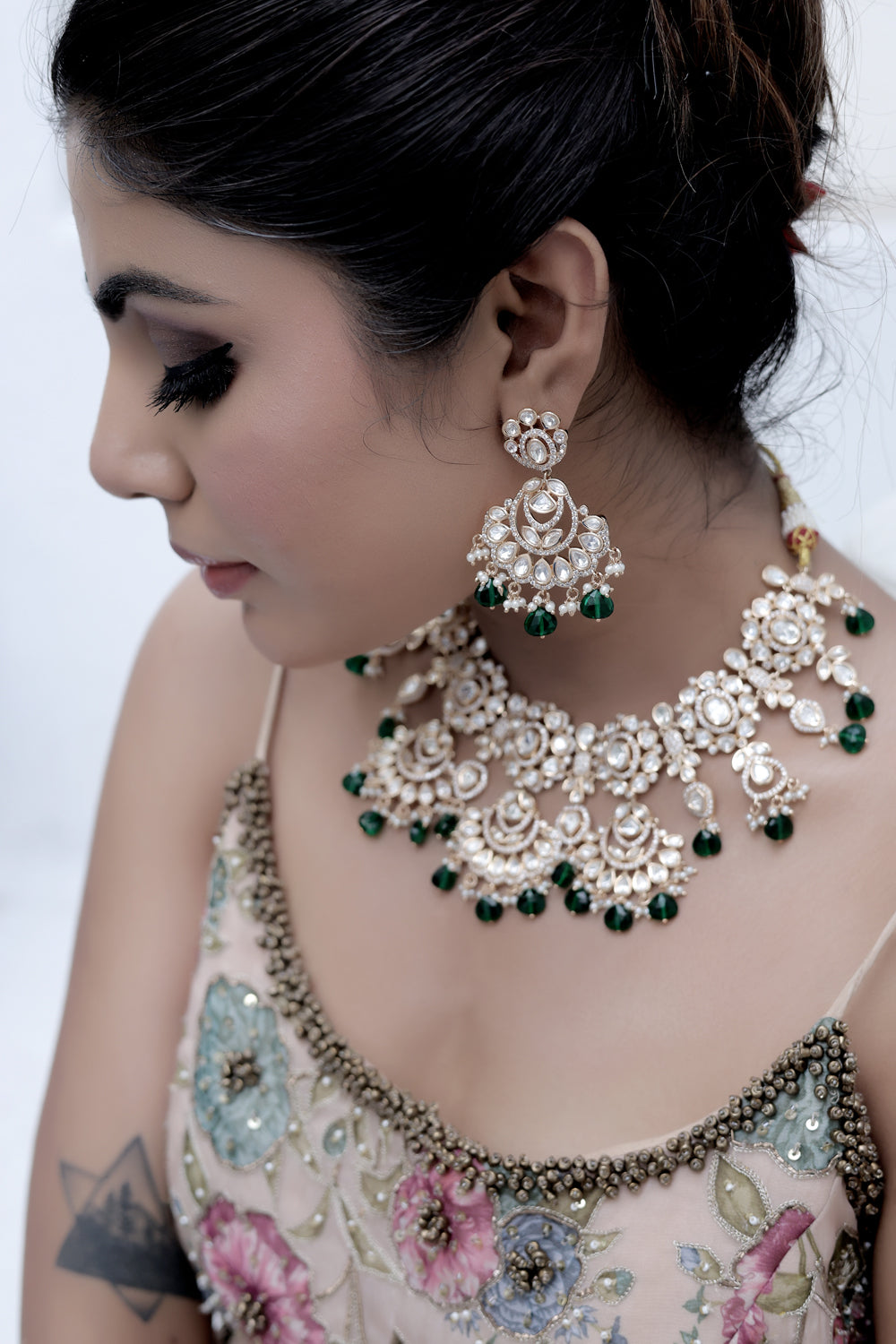 indian bridal moissanite kundan choker necklace with chandbali earrings