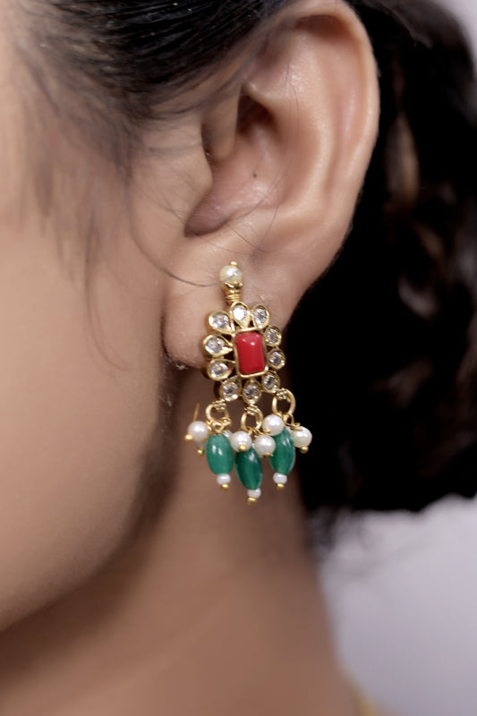 navratna short necklace