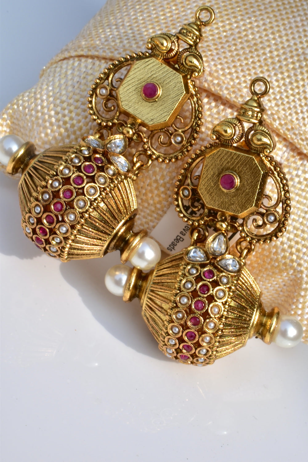 antique gold earrings