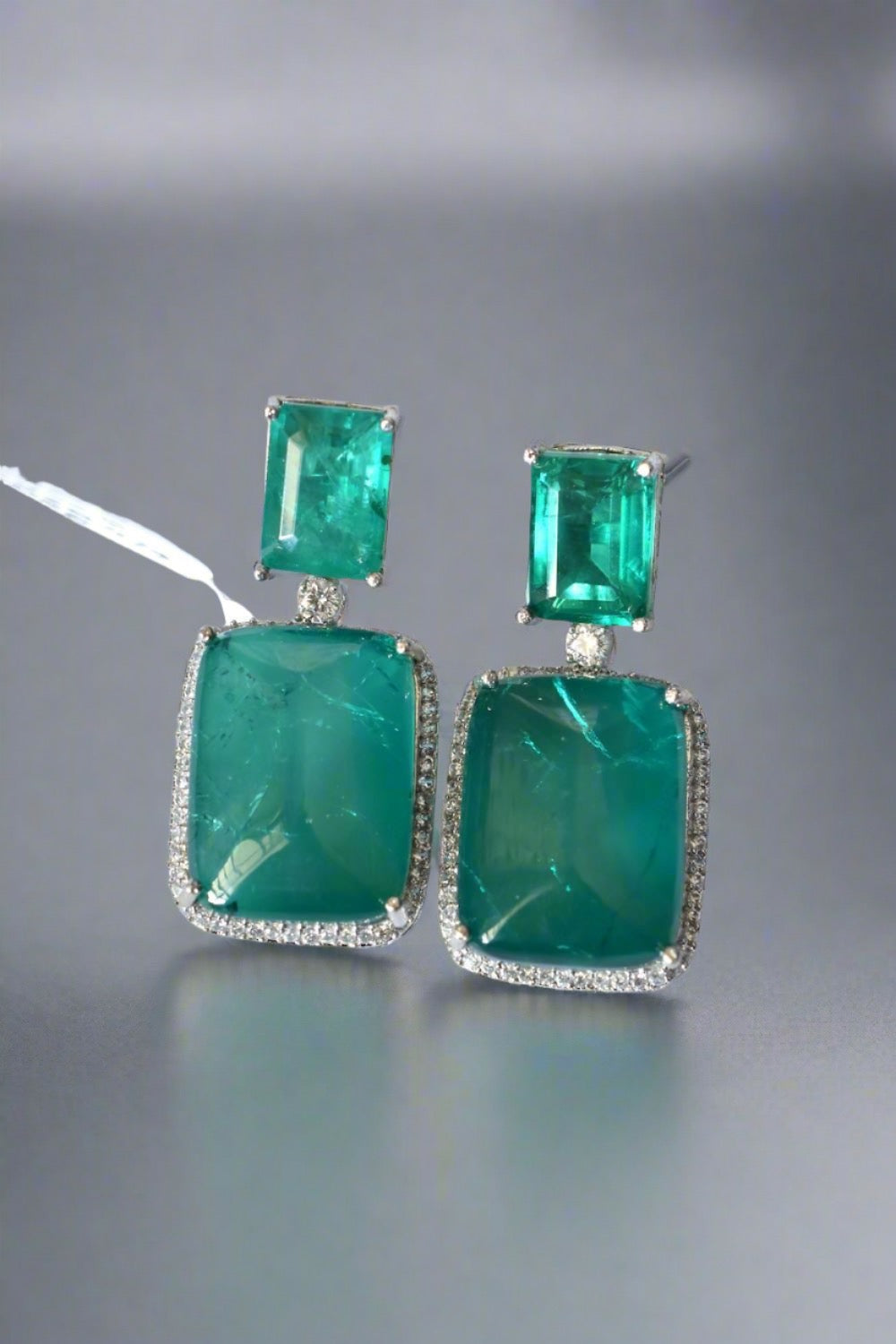 emerald green drop earrings