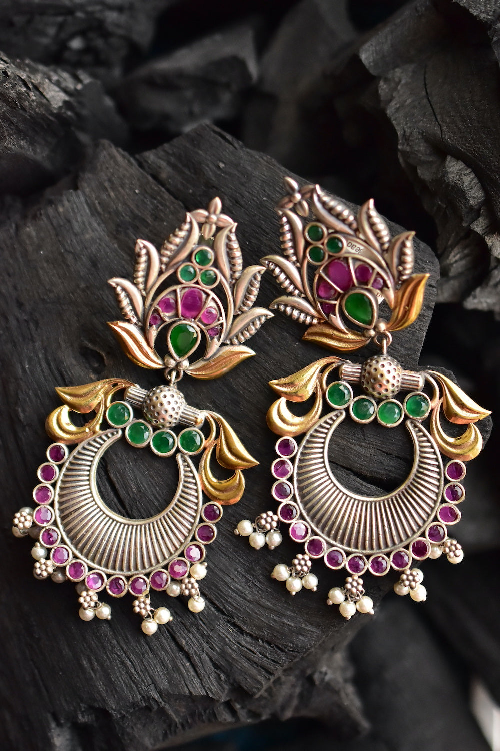 Tribal chandbali earrings trce230580