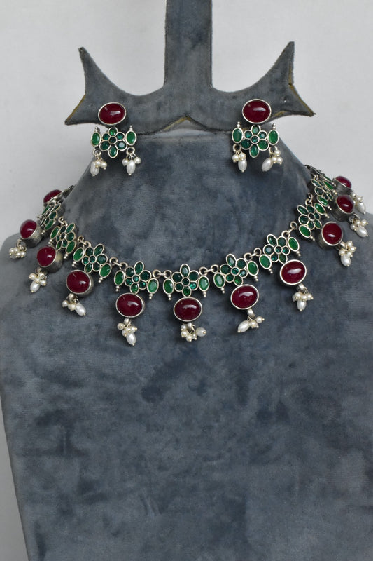 garba necklace earrings