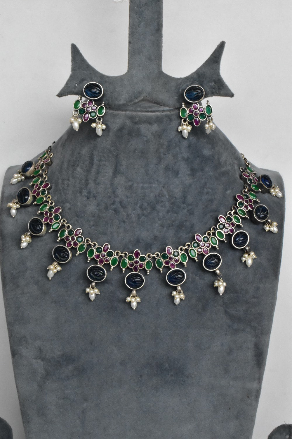 carving stone necklace