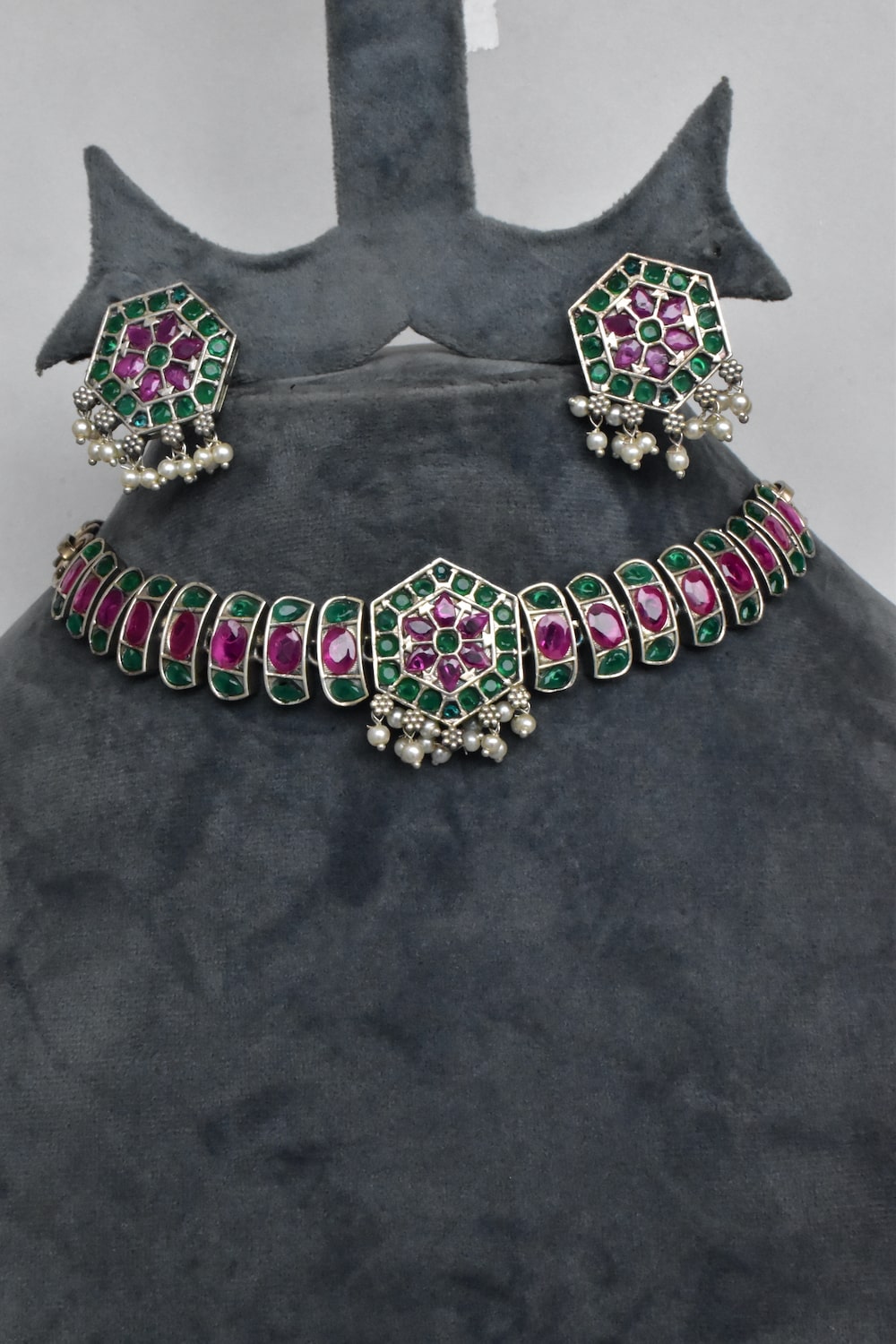 multicolour choker