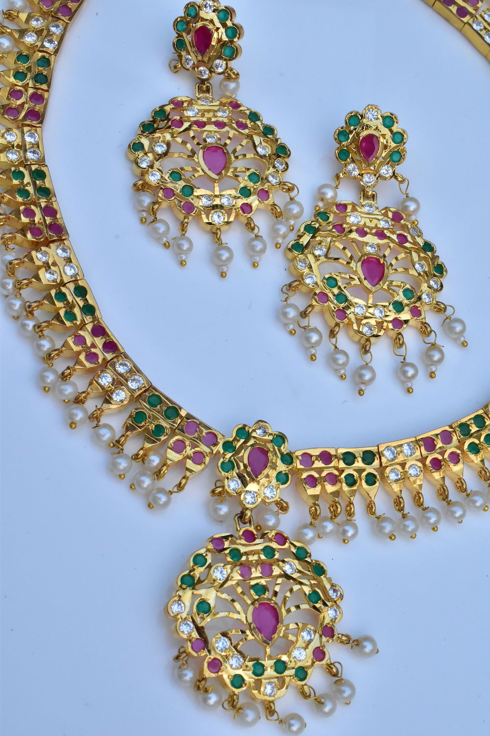 Jadau Kundan Long Necklace Earrings Set hjklnes230912