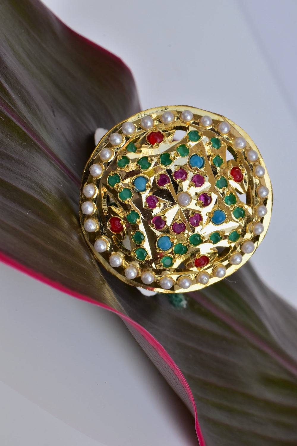 jadau kundan finger ring