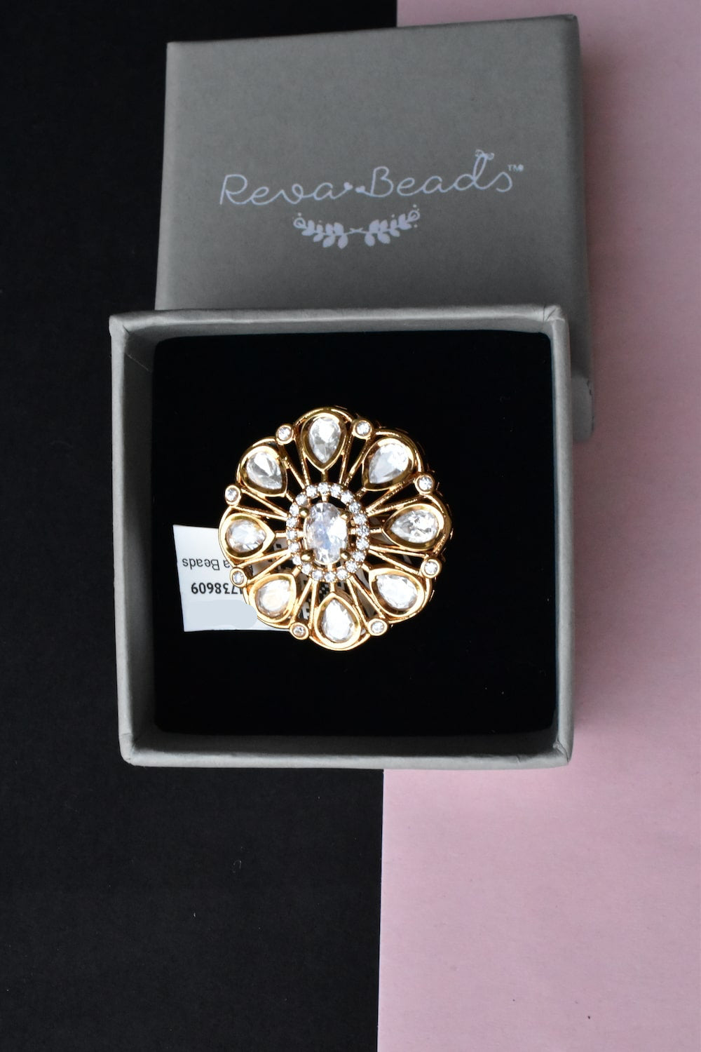 white kundan finger ring
